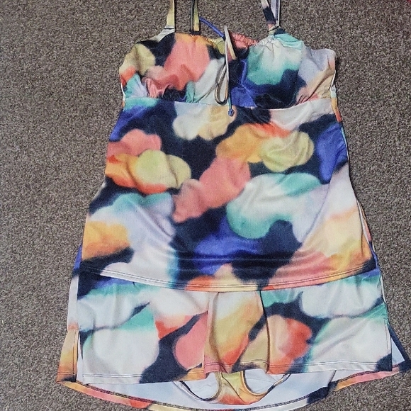 Lane BryantColorful Abstract Print Tankini Set - Picture 1 of 1